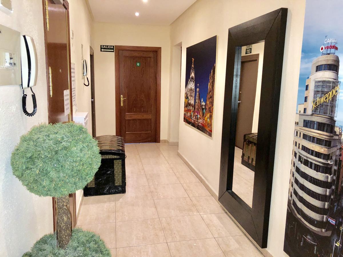 Hostal Arriaza マドリード エクステリア 写真